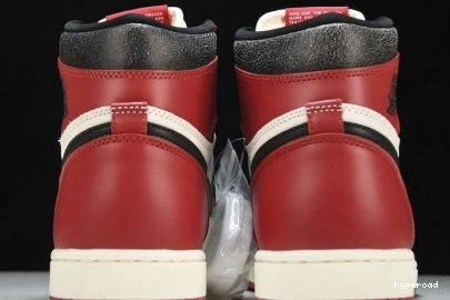 Hyperoad Air Jordan Found and OG Lost 1 Retro High 0810
